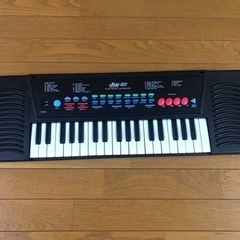 卓上エレクトリックキーボードの画像