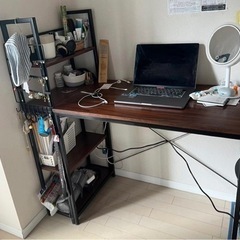 [値下げしました]パソコンデスク 机 PCデスク ラック付き(A4対応) 在宅ワークデスク 勉強机 学習机 本棚付き 収納付きの画像