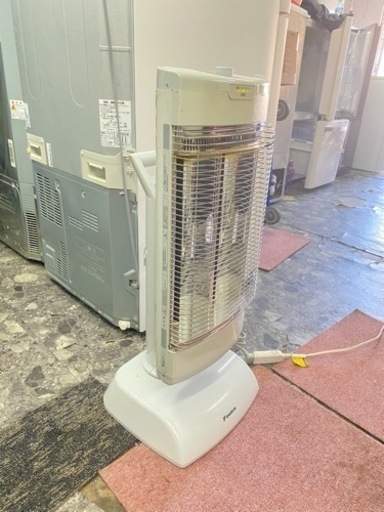 配送可能　保証付き　ERFT11TS-W 電気ストーブ CERAMHEAT（セラムヒート） [シーズヒーター /首振り機能]