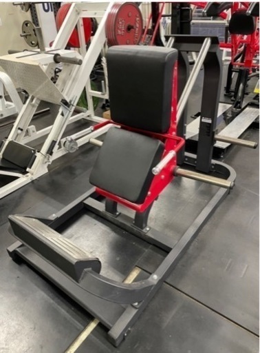 ハックスクワットマシン