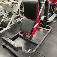 ハックスクワットマシン