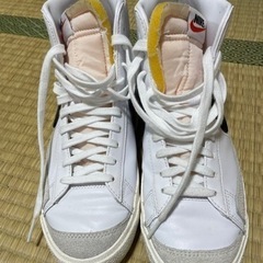 NIKE ハイカット　スニーカー　26センチの画像