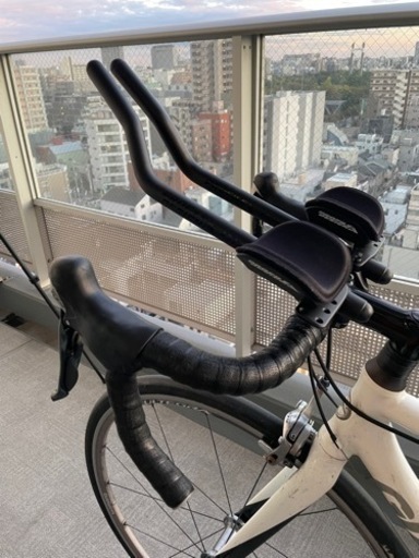 トライアスロンバイク完成車(TTバイク)