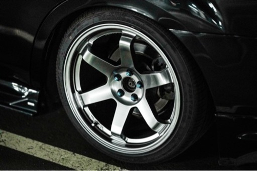 18インチ 9.5J  ５穴　PCD100 市内近郊で