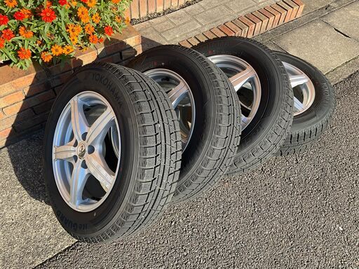 ⭐️値下げしました⭐️スタッドレスタイヤ  iceGUARD IG50 Plus ホイール付4本