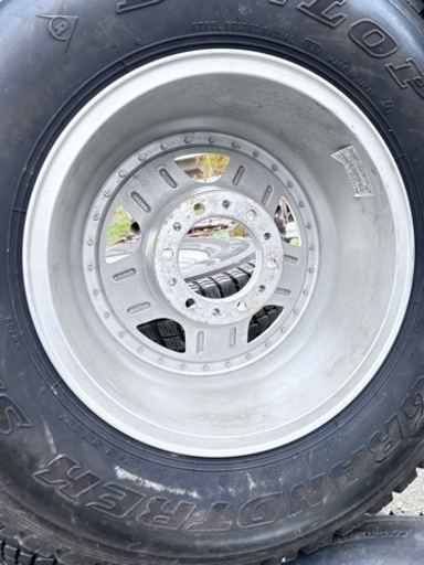 車のパーツ 265/70-R16