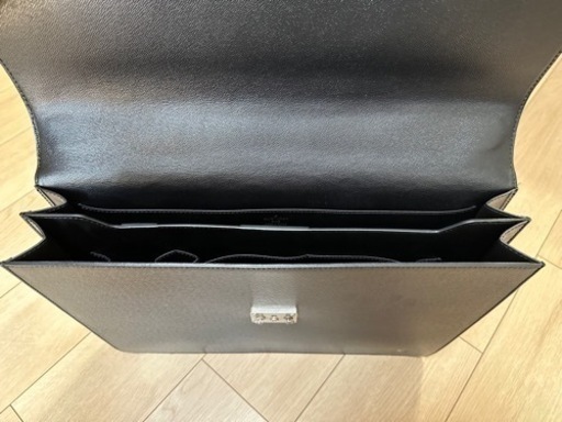LOUIS VUITTON  メンズ ビジネスバッグ 箱付き