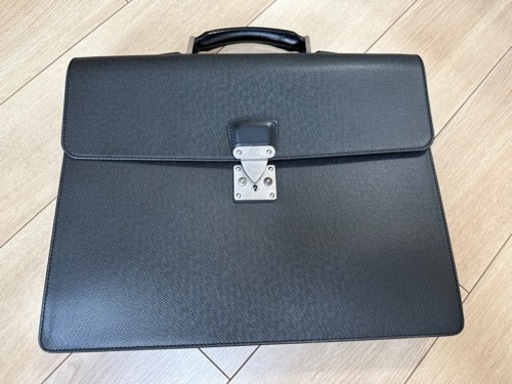 LOUIS VUITTON  メンズ ビジネスバッグ 箱付き