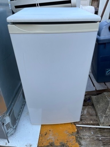 サンヨー　冷凍庫　98Ｌ
