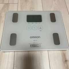 【お受け渡し完了】OMRON 体脂肪計