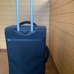 キャスターバッグの画像