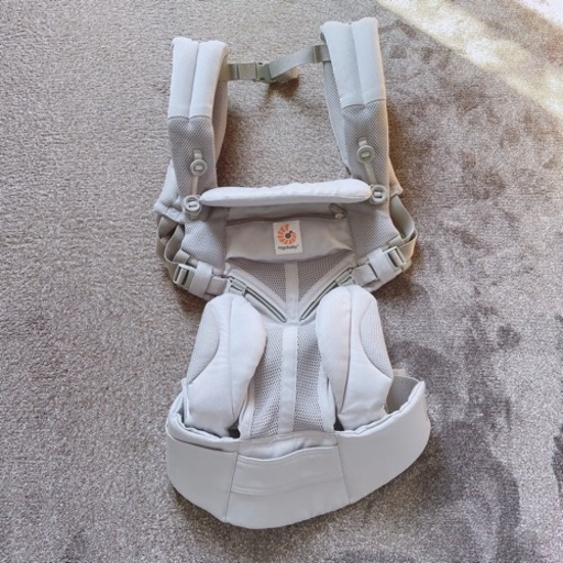 【美品】エルゴベビー オムニ360 クールエア