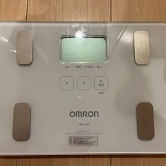 OMRON 体重計
