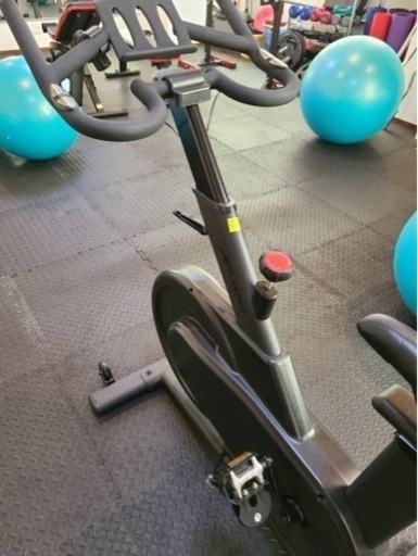 KANDA Fit スピンバイク AEROWIRE フィットネスバイク Qoo10] KANDA Fit AEROWIRE ス