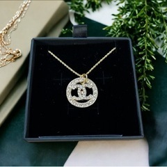 【取引中】商品No2 CHANEL アンティークボタンネックレス...