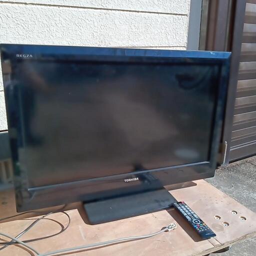 【2011年製】動作良好　32型　テレビ