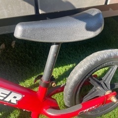 ストライダースポーツ 赤の画像