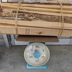 ・対面不要・薪ストーブに　焚き木　薪　キャンプ　焚火　広葉樹　ナラ　サクラ　端材の画像