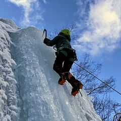 登山教室やってます ロープワーク、クライミングレッスン、沢登り、スキーレッスン、雪崩講習、雪崩コンパニオンレスキュー　習い事の画像