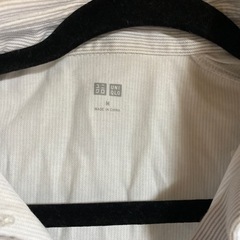 UNIQLO半袖シャツの画像