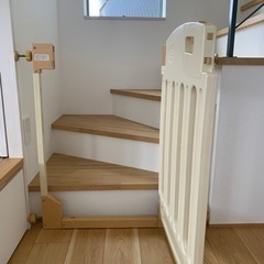 ▲決定済▲値下げ【JCT】ベビーゲート ベビーガード 階段 ドア /JCT babyの画像