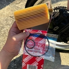 ＵＳ　トヨタ タンドラ などに ５〜７L 純正 エレメント キット 新品 オイル フィルターの画像