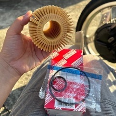 ＵＳ　トヨタ タンドラ などに ５〜７L 純正 エレメント キット 新品 オイル フィルターの画像