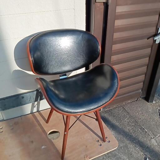 美品　かっこいい椅子　チェア