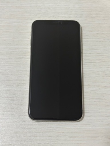 iPhoneXS シルバー256GB