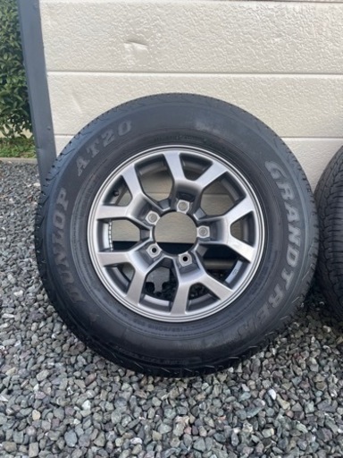 ジムニーシエラ　JB74 純正タイヤとホイール4本セット