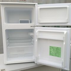 〇【引取限定中古品】HerbRelax ヤマダ電機オリジナル 直冷式冷蔵庫 YRZ-C09B1 90L 2017年製の画像