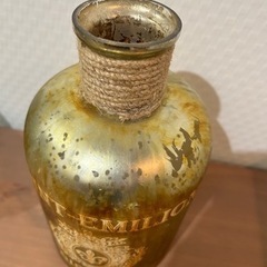 アンティーク瓶の画像