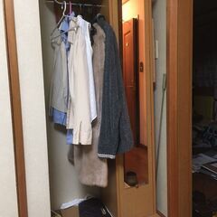 無料で差し上げます！期間11/5まで延長！　（分解済）コンパクトハンガーラック姿見鏡付きの画像