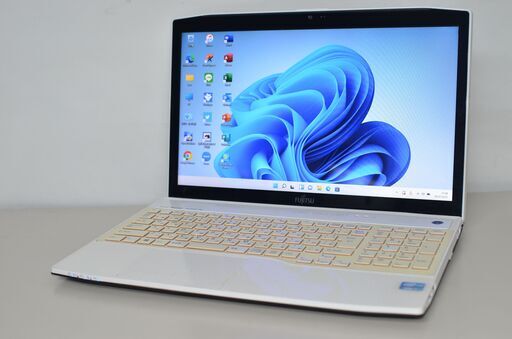 中古良品ノートパソコン Windows11+office 爆速SSD480GB NEC LL750/F