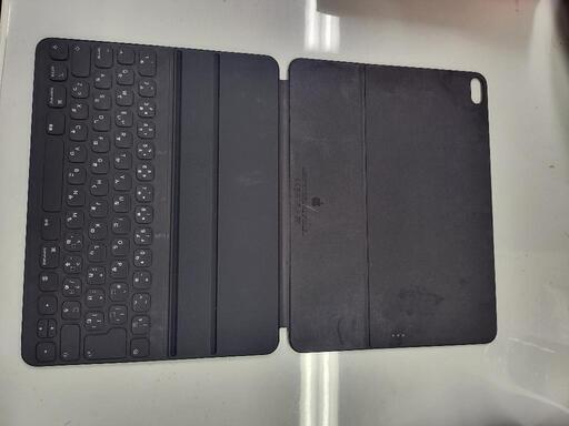 iPad　マジックキーボード