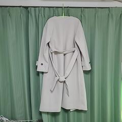 GU  ロングコート  Sサイズの画像