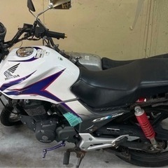 CBF125の画像