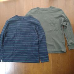 ユニクロ長袖Tシャツ140（2枚セット）