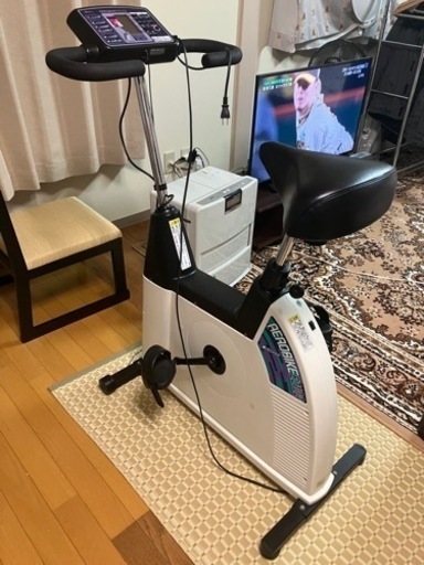 コンビ　エアロバイク　EZ102