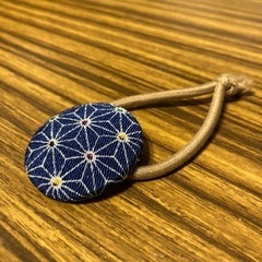 飾り付きヘアバンド