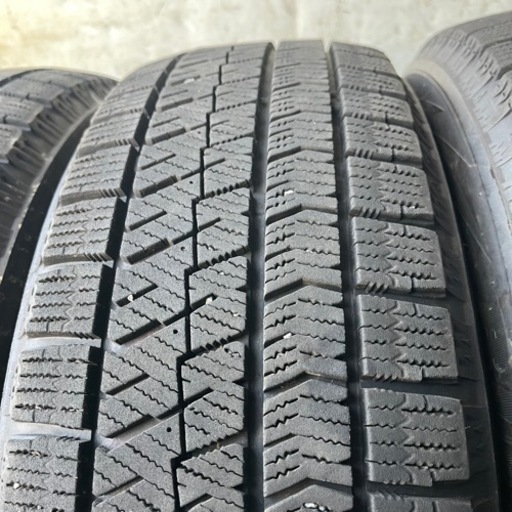 極上タイヤ　BRIDGESTONE ブリヂストン　ブリジストン　VRX2 185/60R15 スタッドレス　タイヤ　2017年製　15インチ
