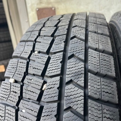 バリ山　DUNLOP ダンロップ　WM02 185/60R16 スタッドレス　タイヤ　2019年製　16インチ