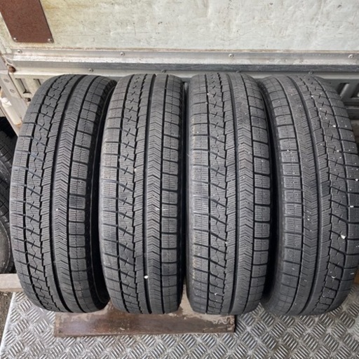 バリ山　BRIDGESTONE ブリヂストン　ブリジストン　VRX 165/70R14 スタッドレス　タイヤ　2019年製　14インチ