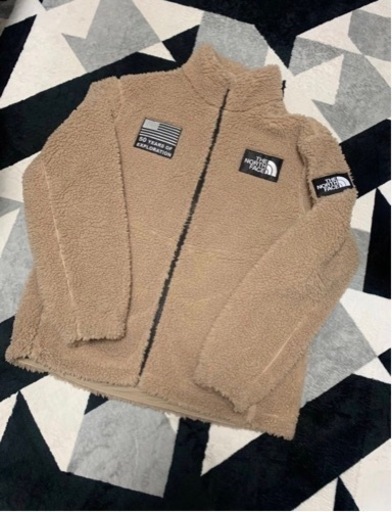 ノースフェイス　ボアジャケット　ジャケット　ベージュ　ジャンバー