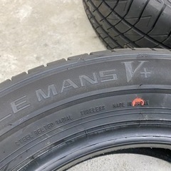 新品❗️23年製❗️215 60 r16 ダンロップ　ルマンV+の画像
