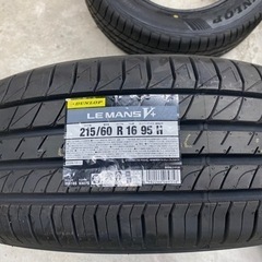 新品❗️23年製❗️215 60 r16 ダンロップ　ルマンV+の画像