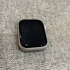 【超美品】  Apple Watch 8 セルラー　45mm スターライト　電池容量100% 保証残３ヶ月有