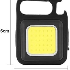【未使用品】LED 投光器 COB 作業灯 USB充電式 キーホルダー式 超ミニ 45g 小型 軽量 800ルーメン 高輝度 4種点灯モード IPX4防水 強力磁石付き 緊急照明用 アウトドア用 釣り キャンプ 登山 ランニング 防災 地震 停電 作業用 COBライトの画像