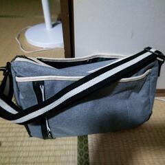 値下げしました〜ショルダーバック、キレイです!の画像