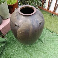 中国紹興酒の古い壺　の画像